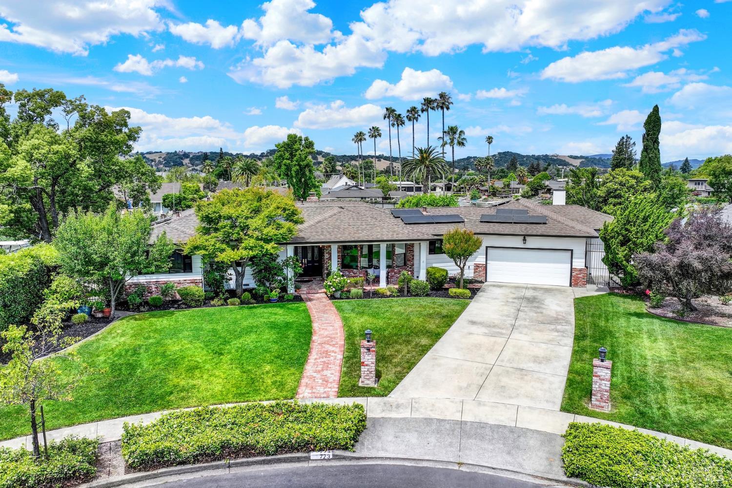 773 La Salle Way — photo
