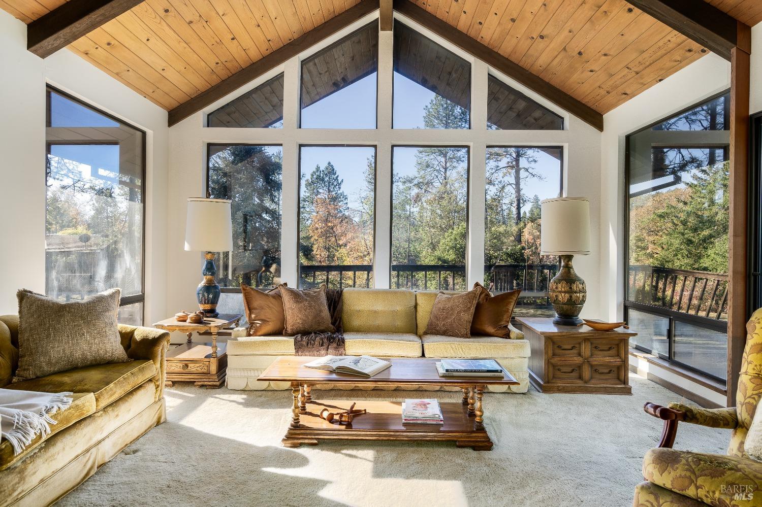 1045 Summit Lake Drive — photo