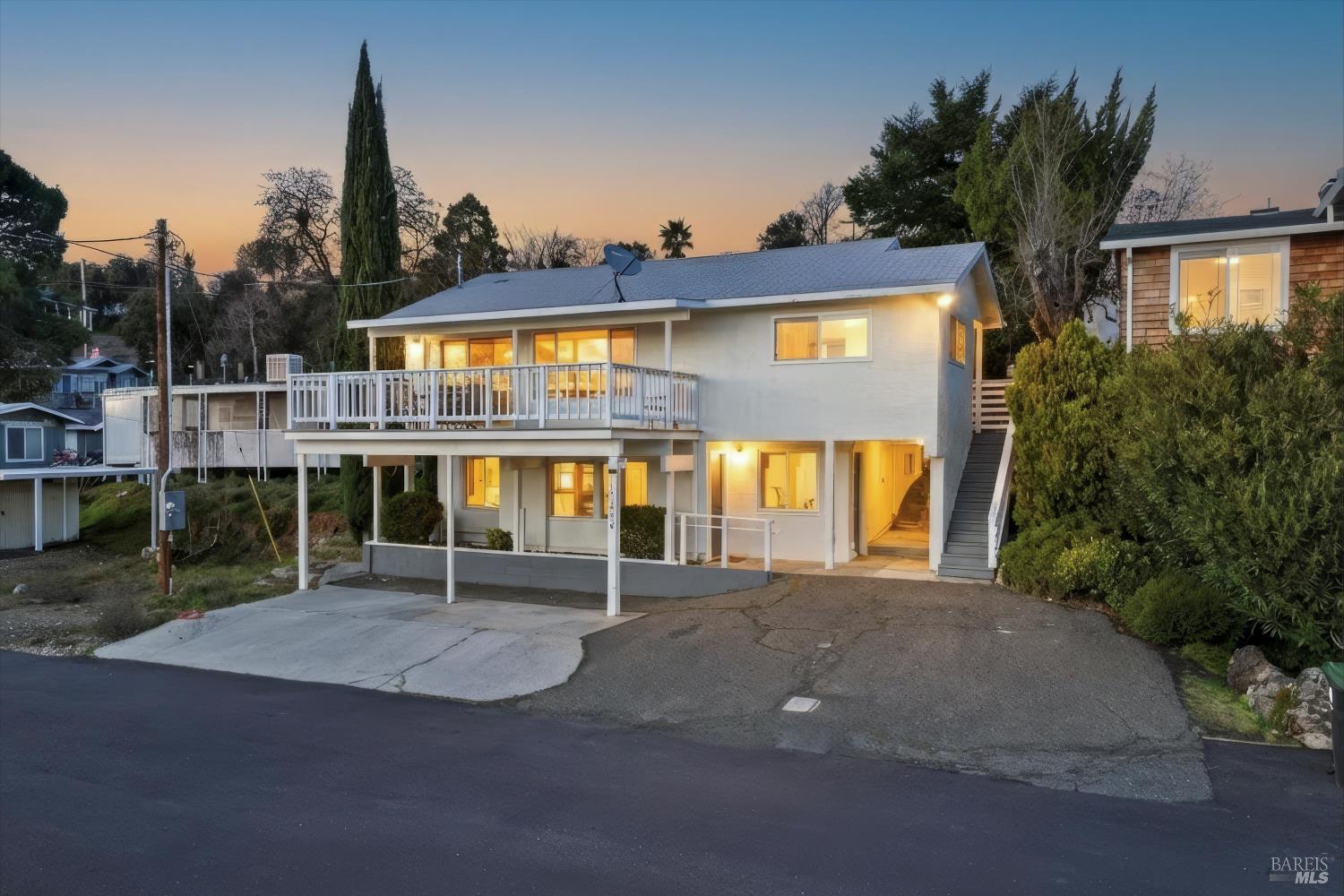 13680 Lower Lakeshore Drive — photo