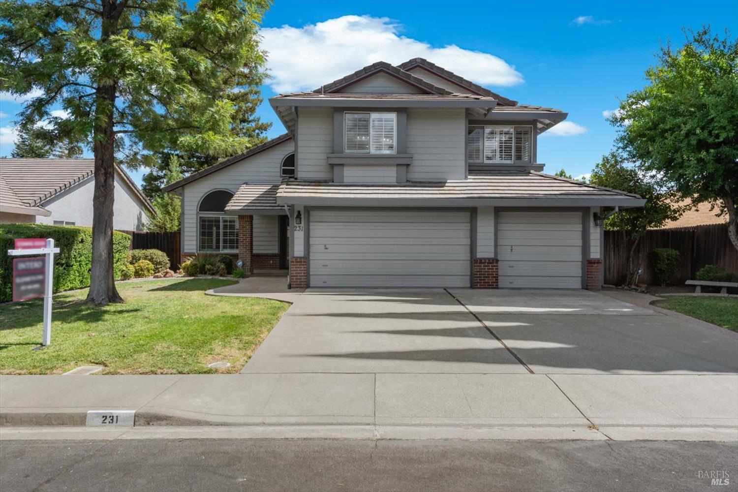 231 Alder Crest Way — photo