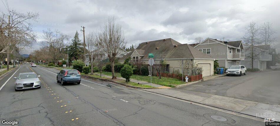 2194 Naomi Place NW — photo