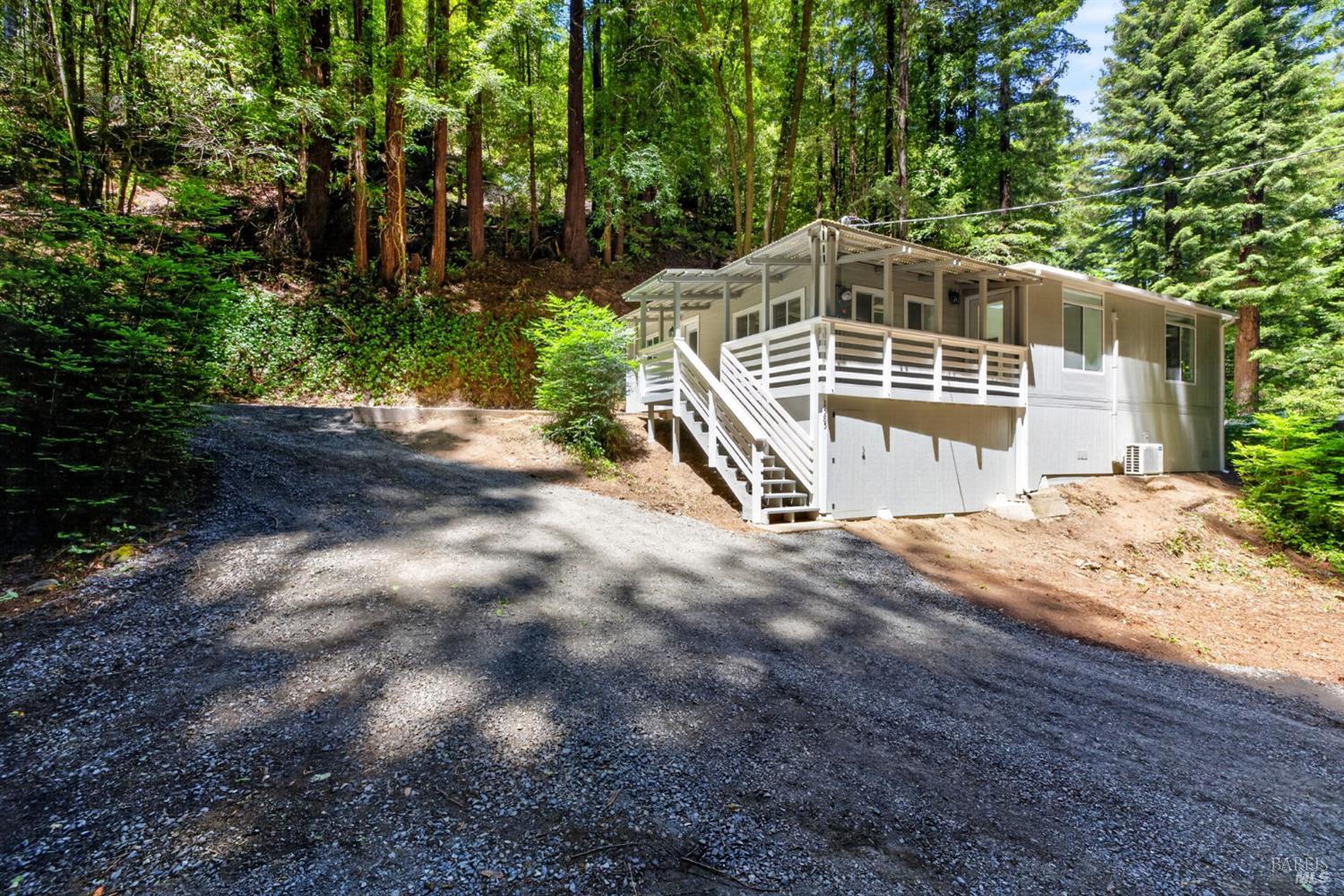 1585 Cazadero Highway — photo