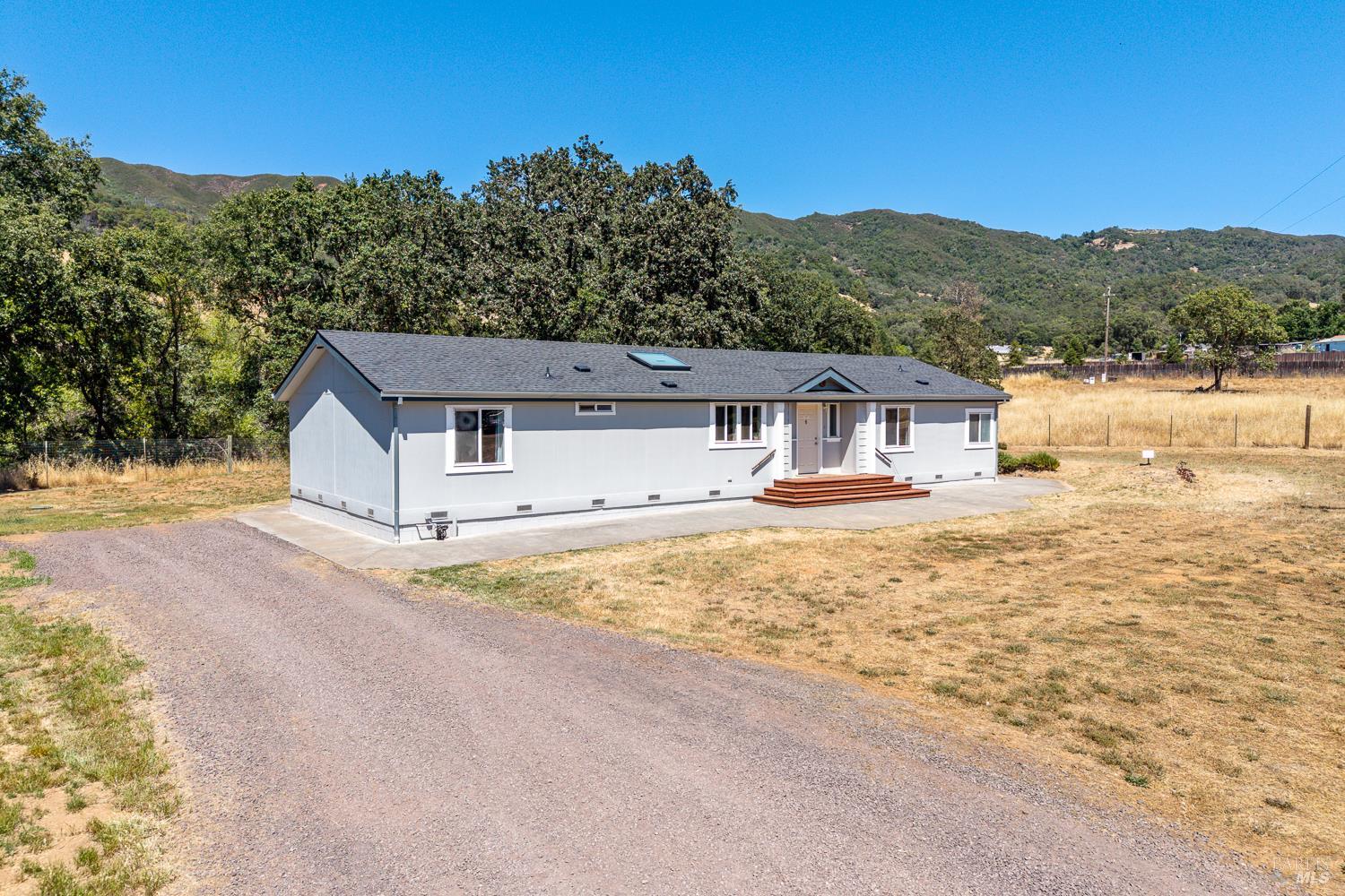 9017 Colony Drive — photo