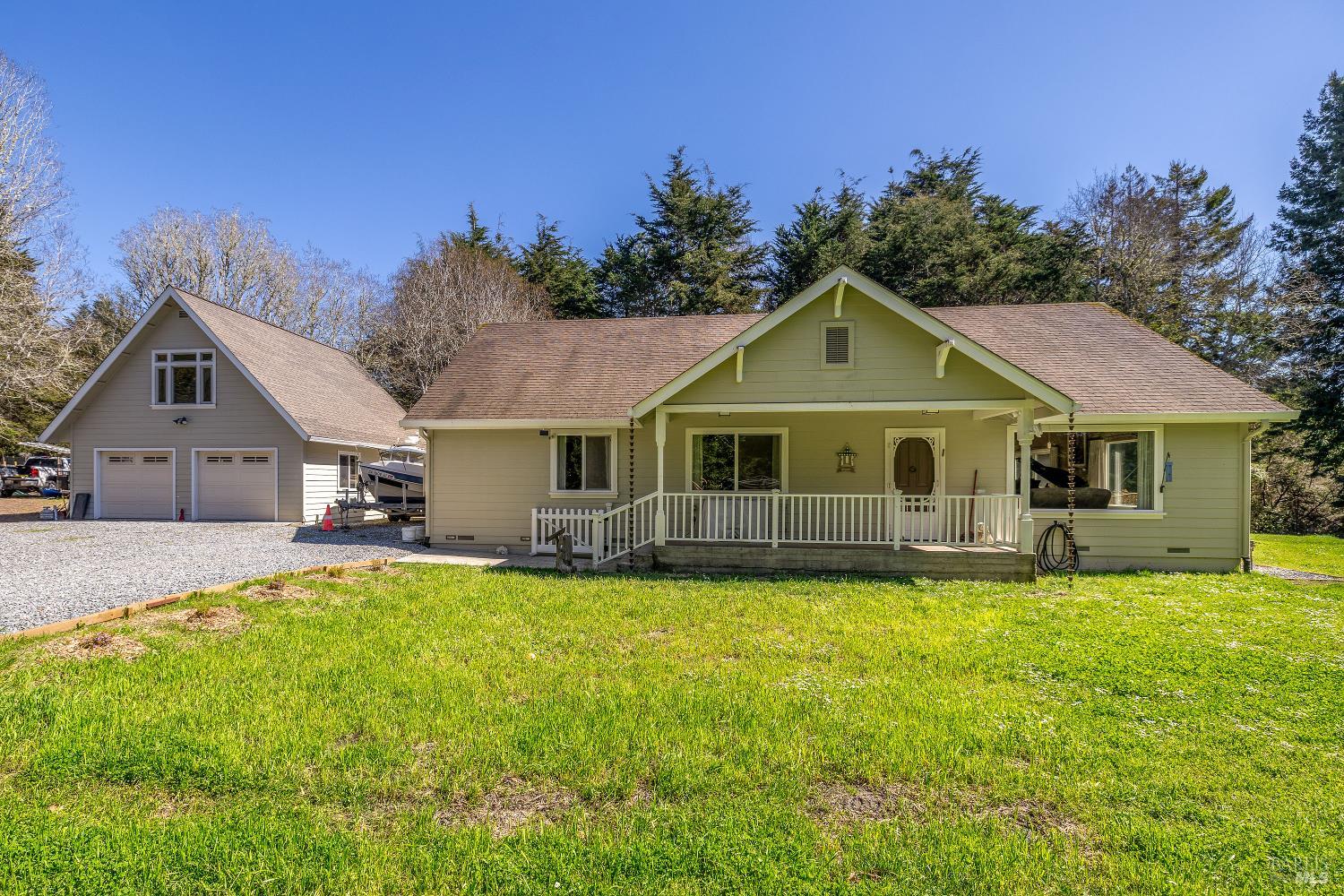 31195 Brush Creek Road — photo