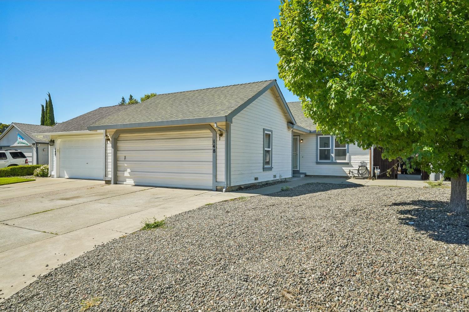 148 Columbia Drive — photo