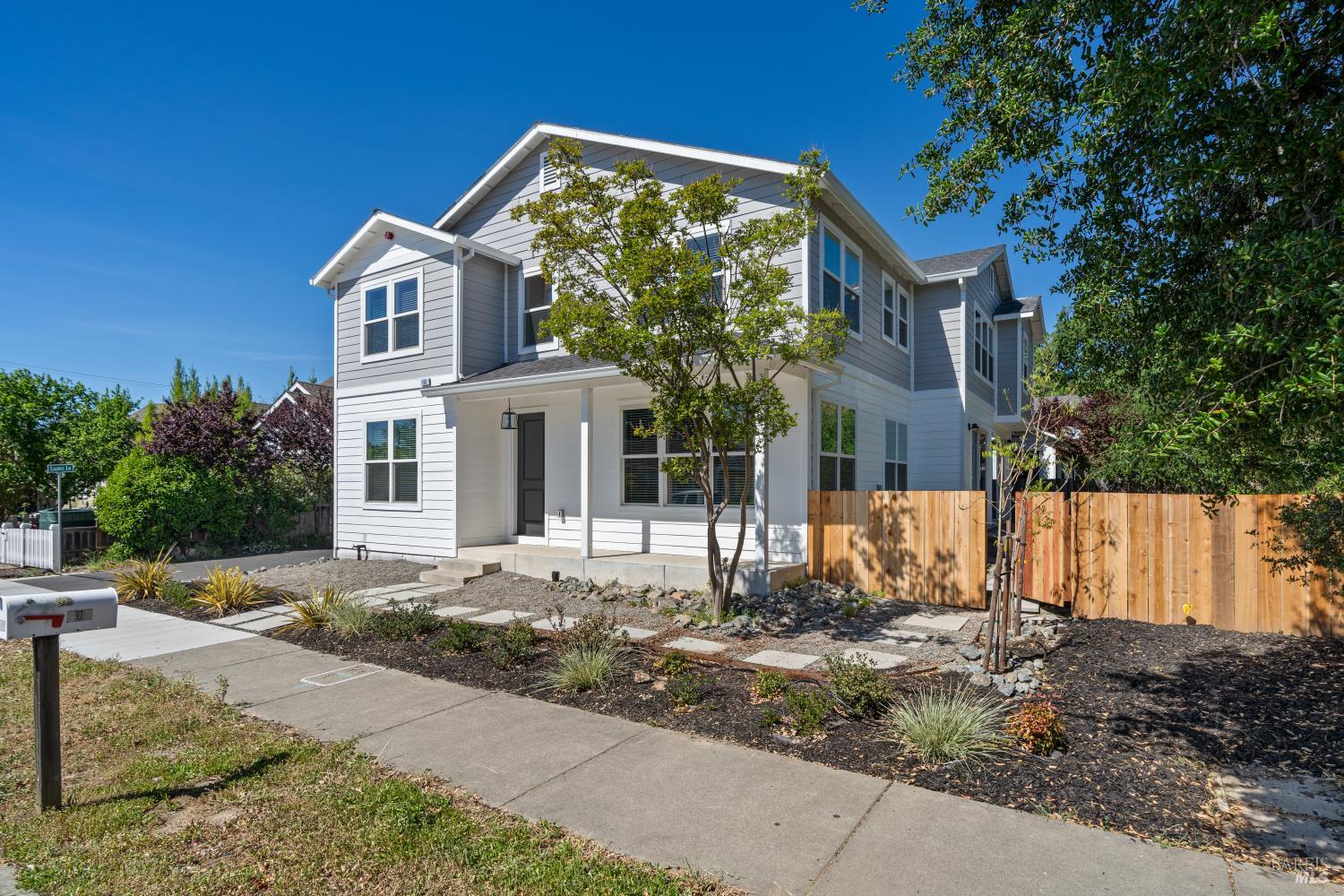 109 Paul Wittke Drive — photo