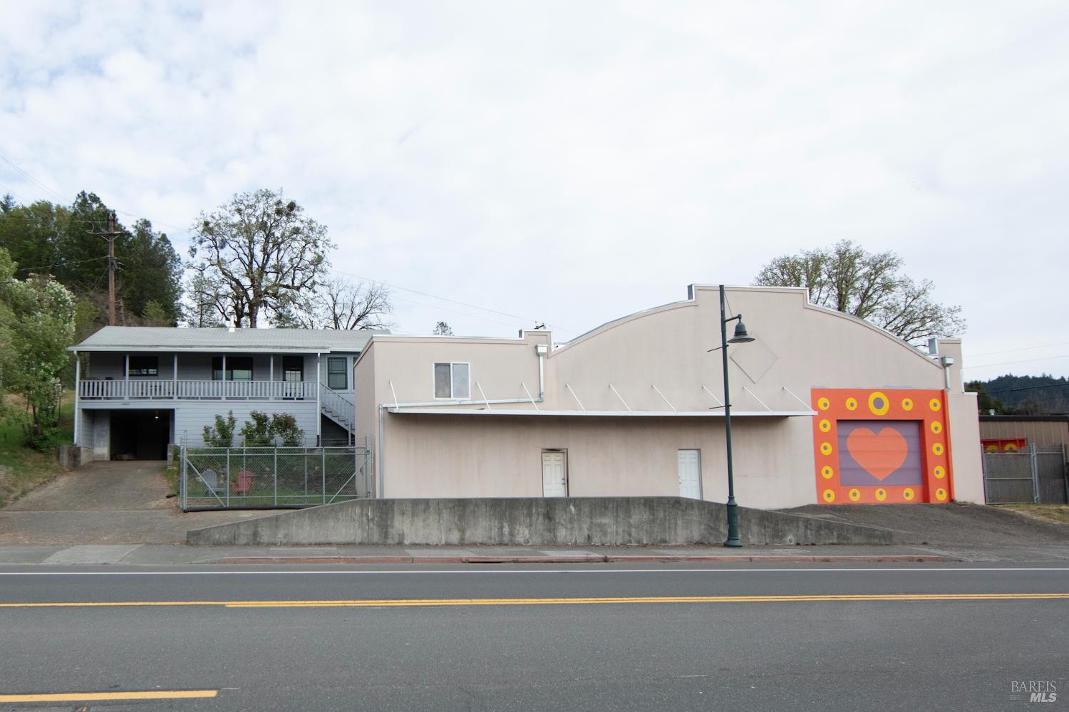 45021 N Highway 101 — photo