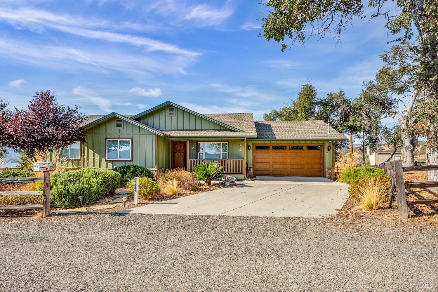3012 Oak Crest Drive — photo