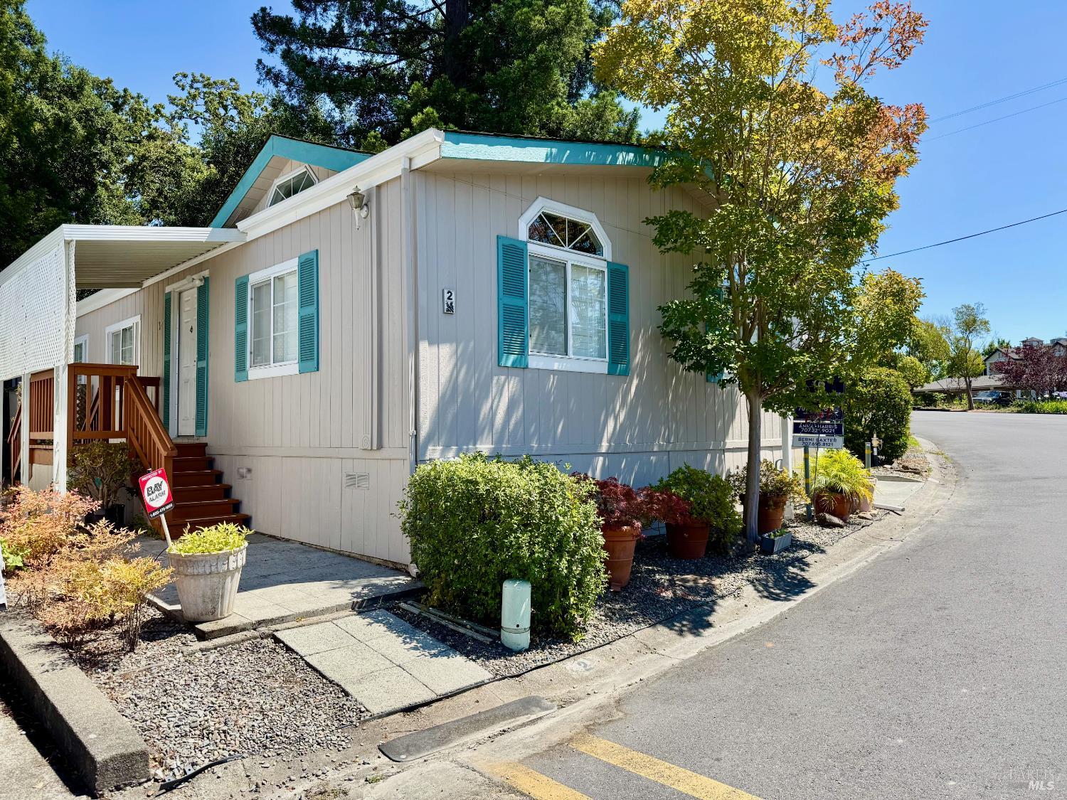 2 Bluejay Drive, Santa Rosa, CA 95409