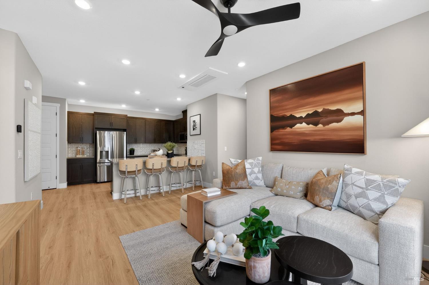 1212 Pegasus Common — photo