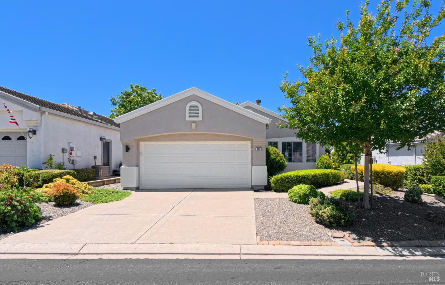 488 Cedar Ridge Drive — photo