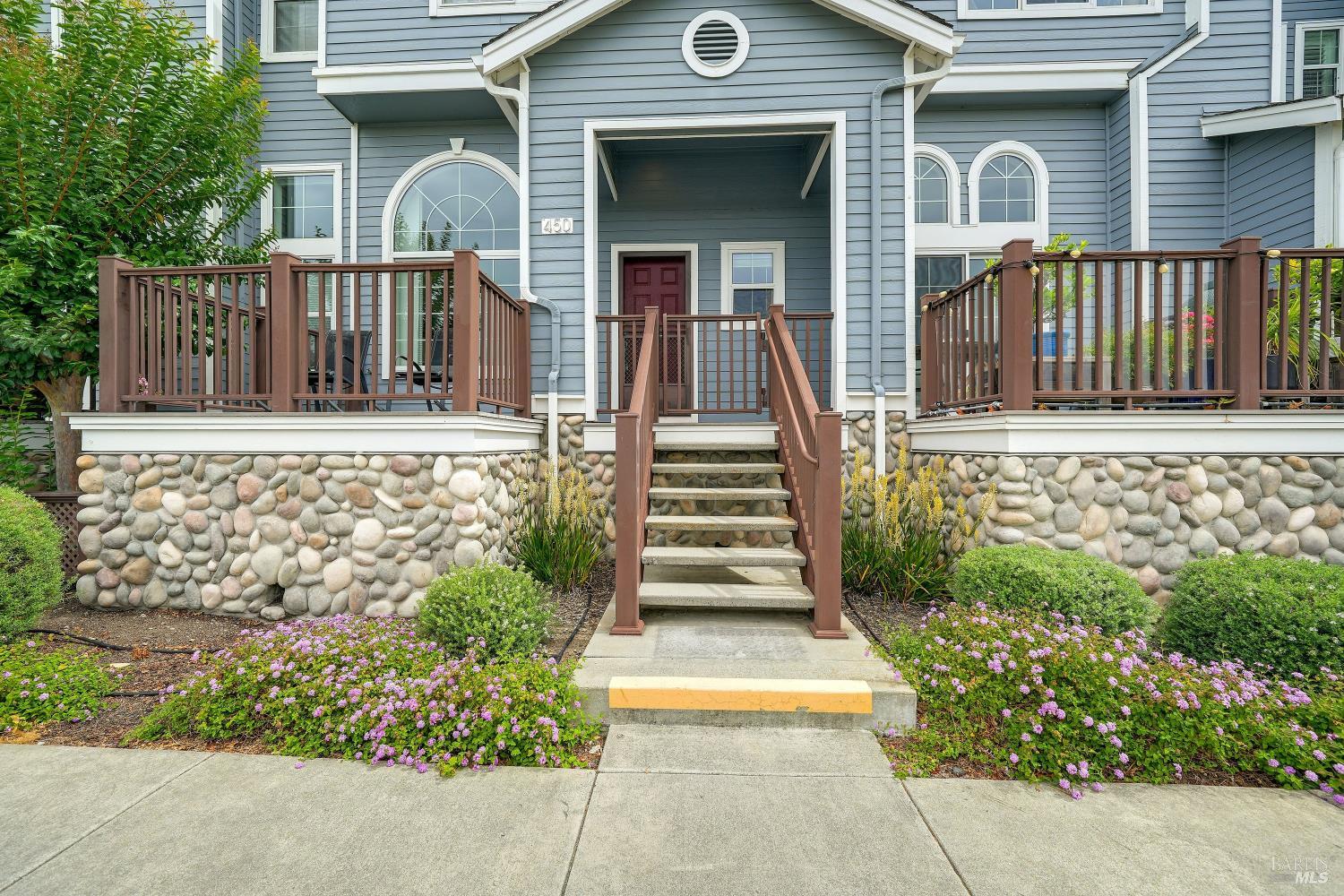 450 E E Street, Benicia, CA 94510 — photo 2