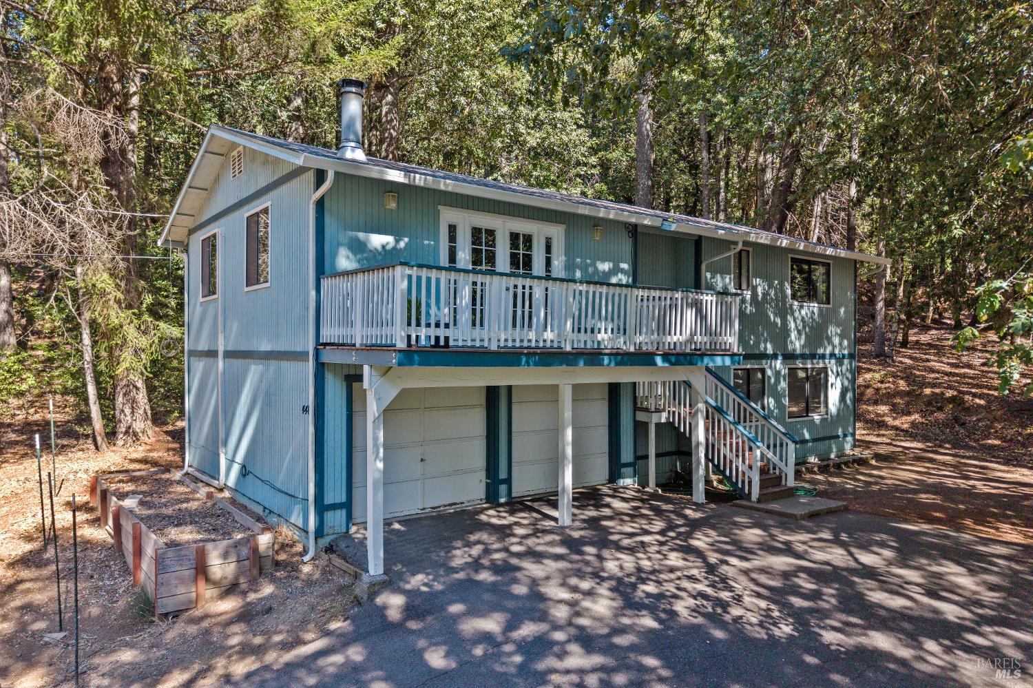4460 Daisy Drive — photo
