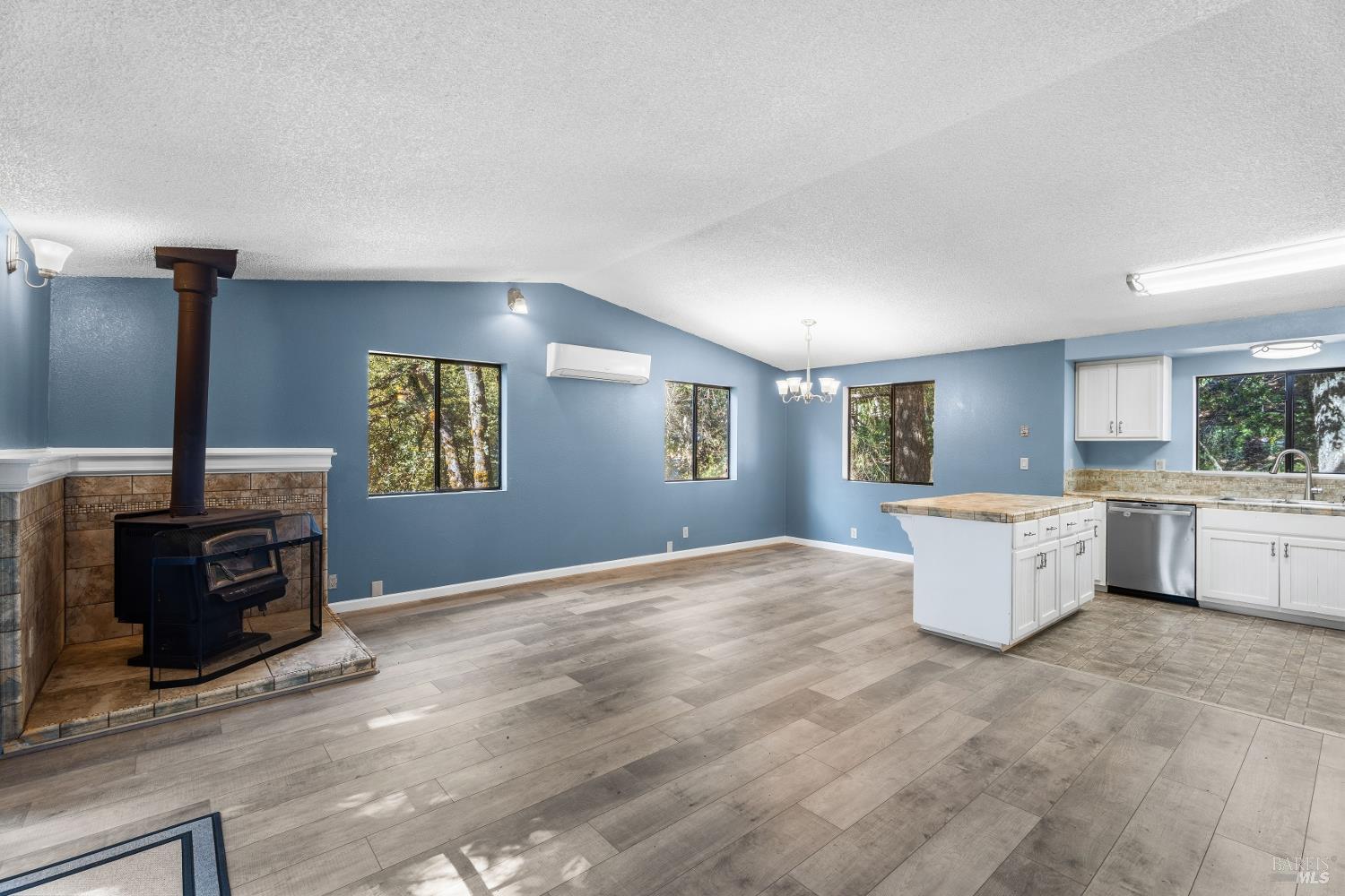 4460 Daisy Drive, Willits, CA 95490 — photo 3