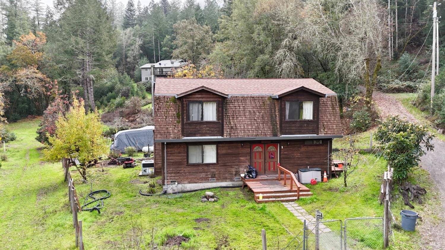 5083 Dry Creek Road — photo