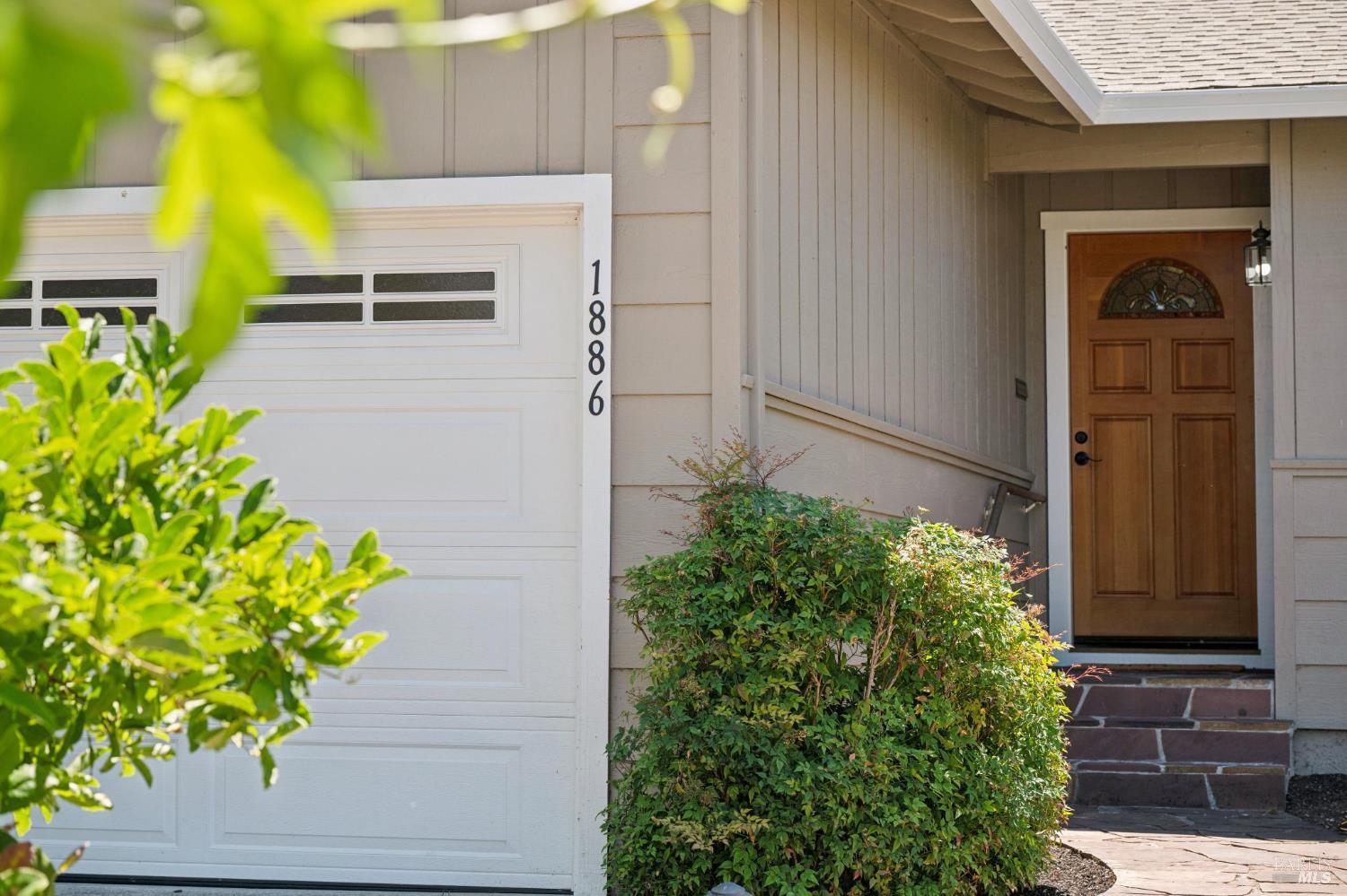 1886 Neotomas Avenue, Santa Rosa, CA 95405 — photo 2