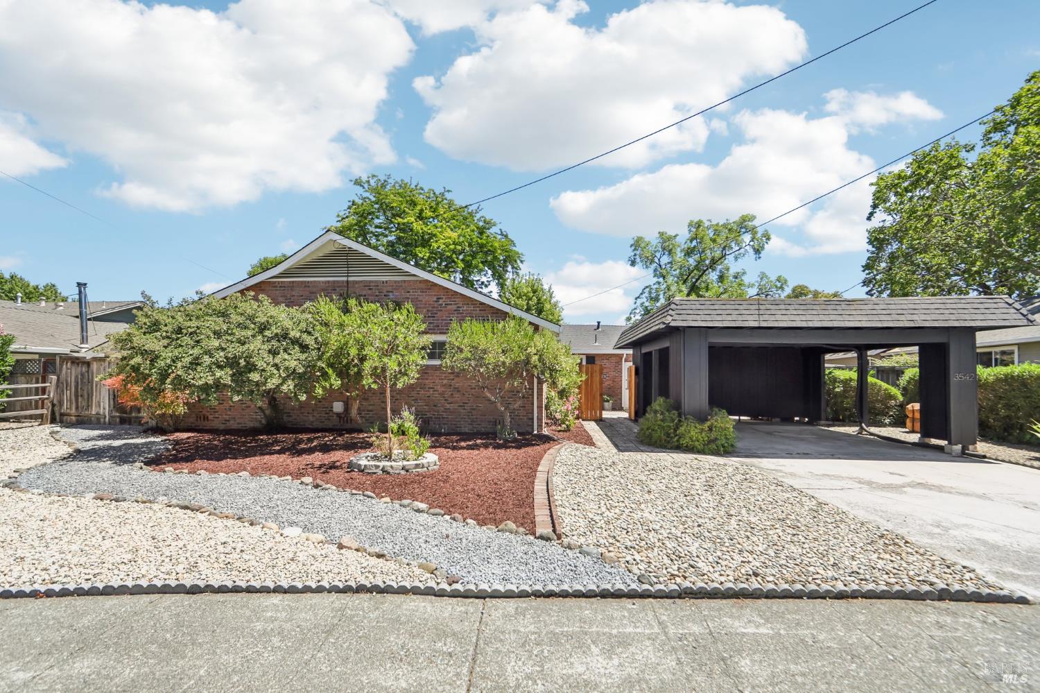 3542 Fir Drive — photo