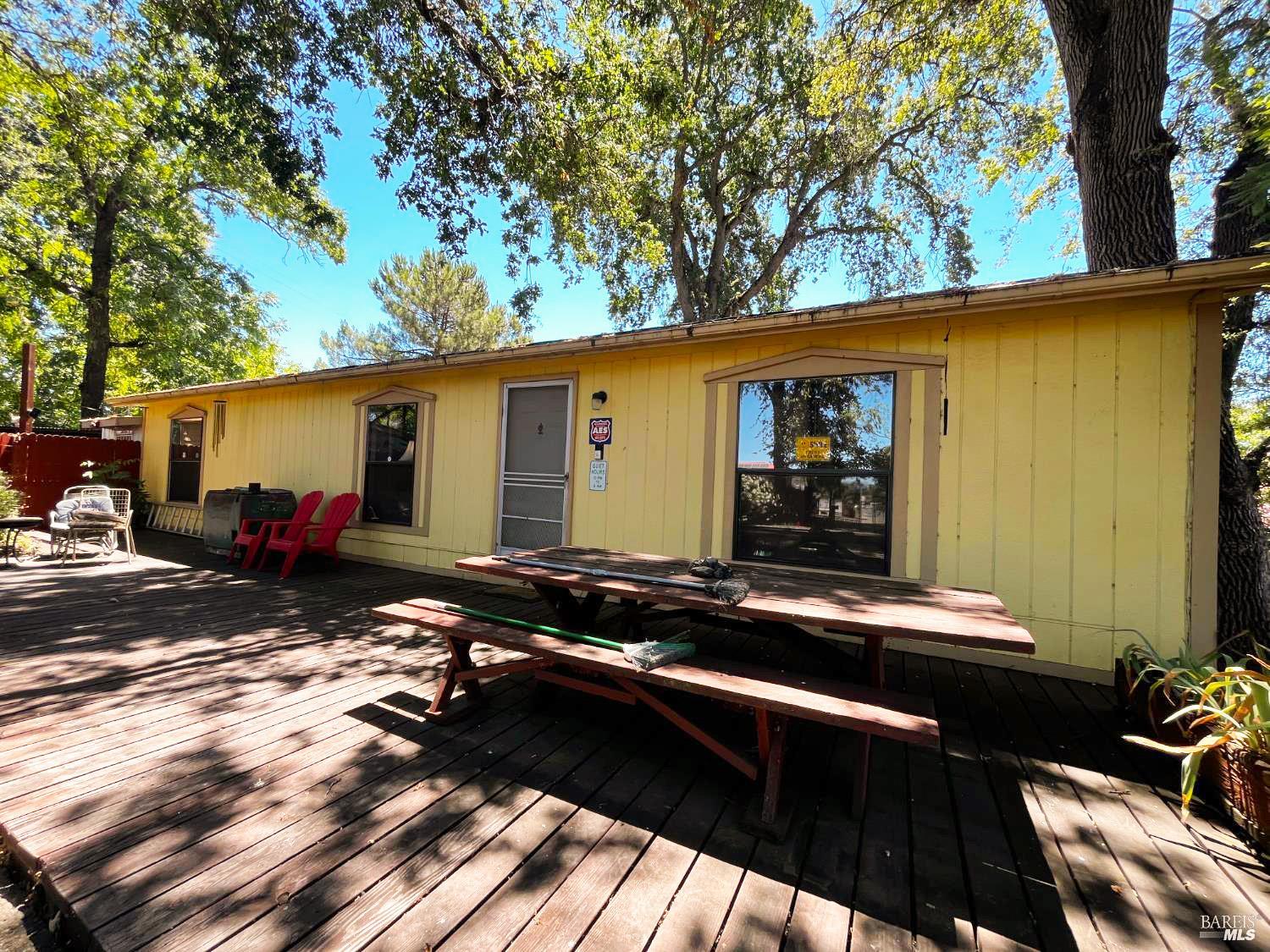 14150 Lakeshore Drive — photo