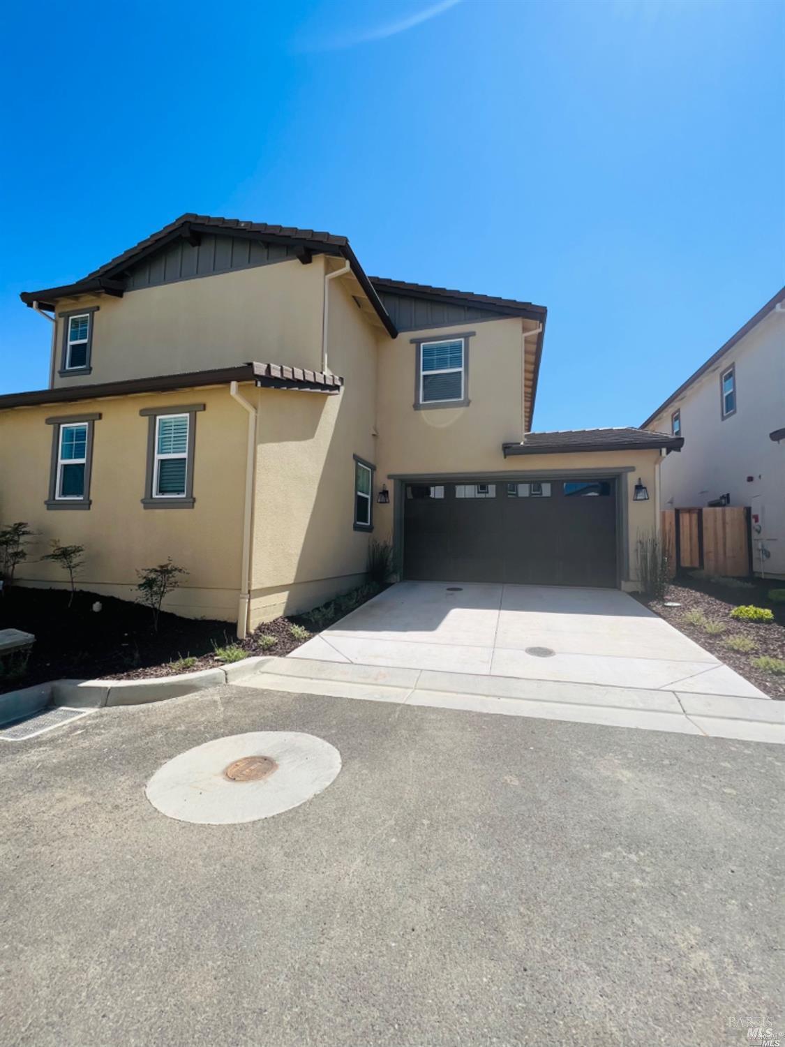 2451 Lake Club Drive — photo