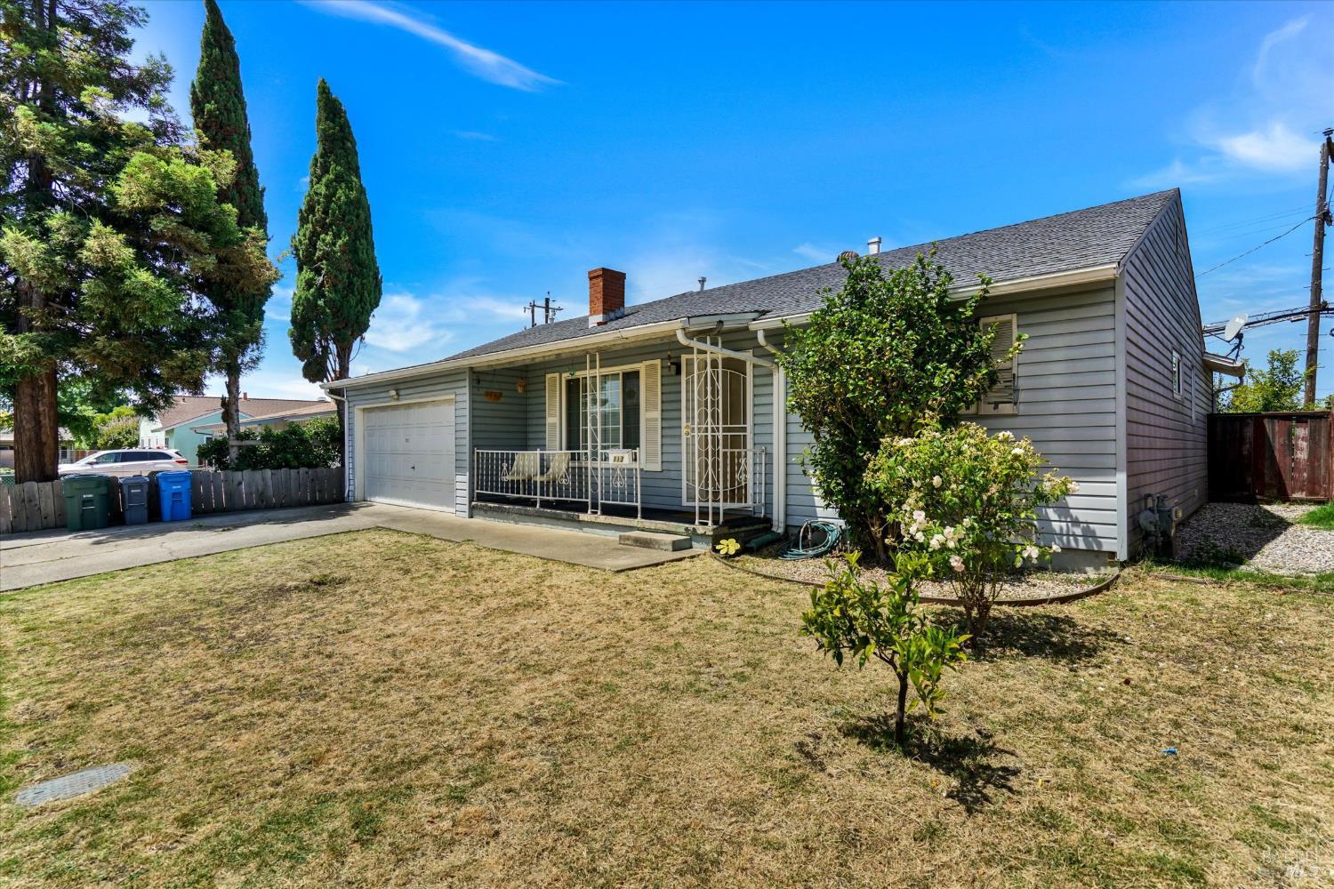 113 Parkwood Drive — photo