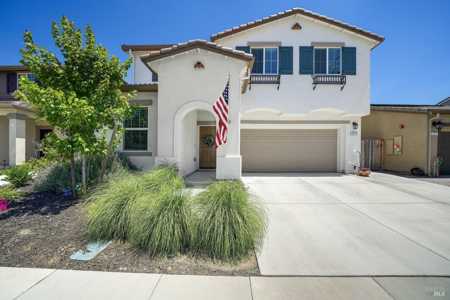 3216 Center Drive — photo