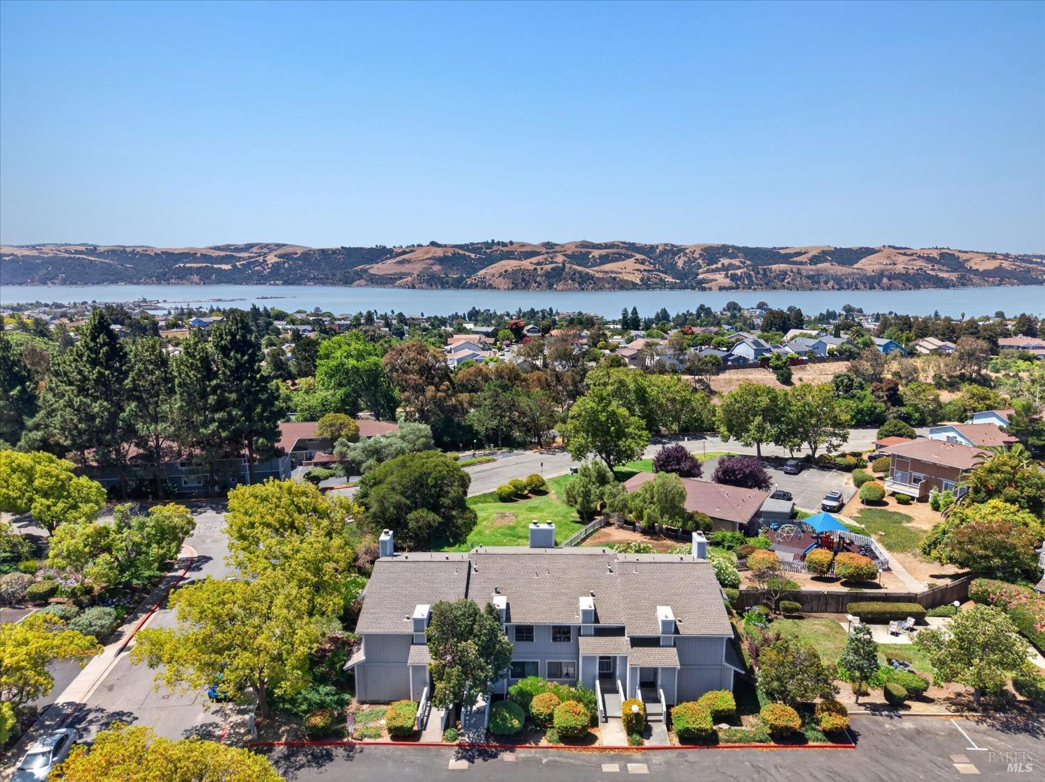 2002 Clearview Circle, Benicia, CA 94510 — photo 2