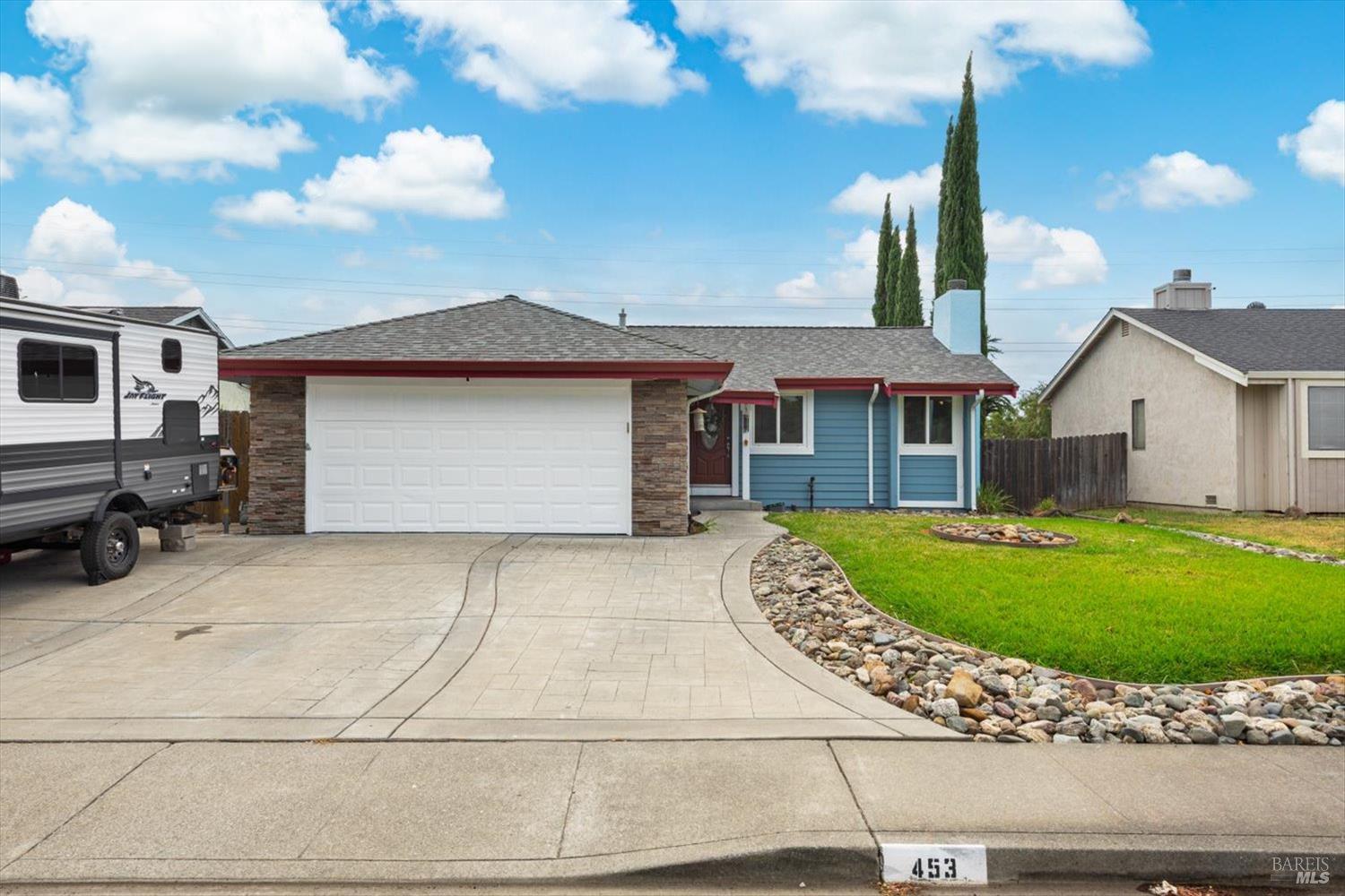 453 Shannon Drive — photo
