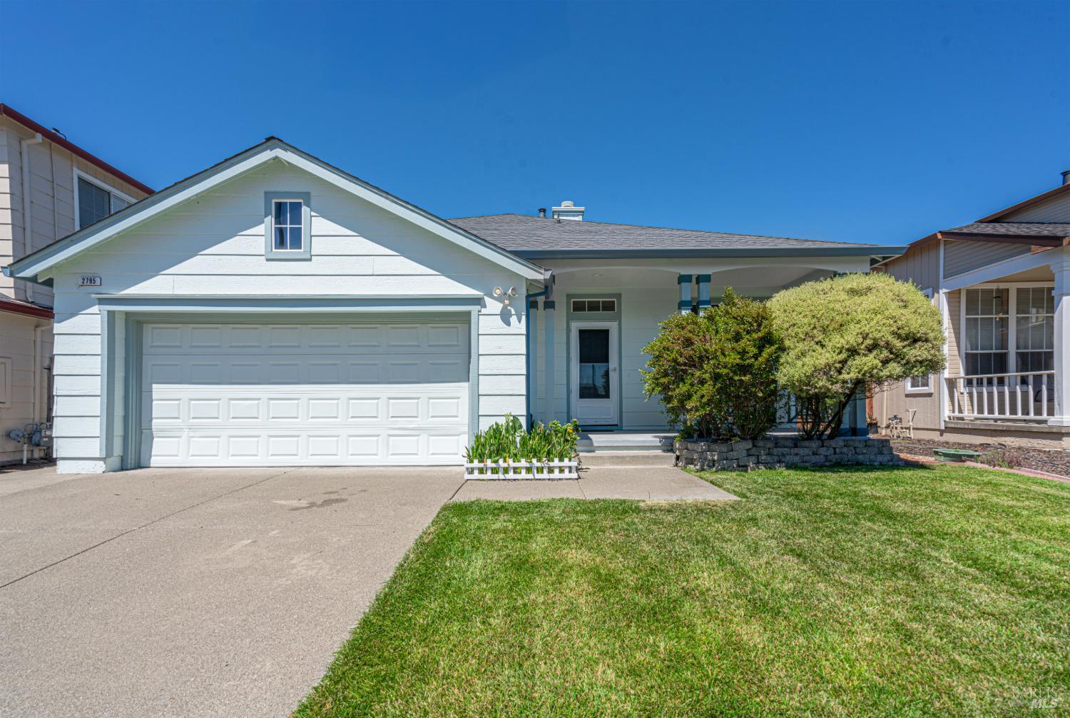 2795 Red Tail Street — photo