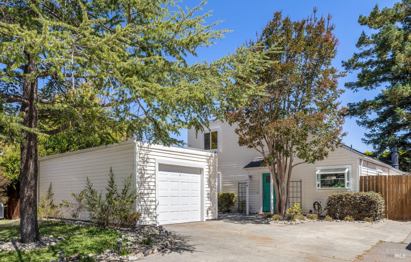 116 Saratoga Court — photo