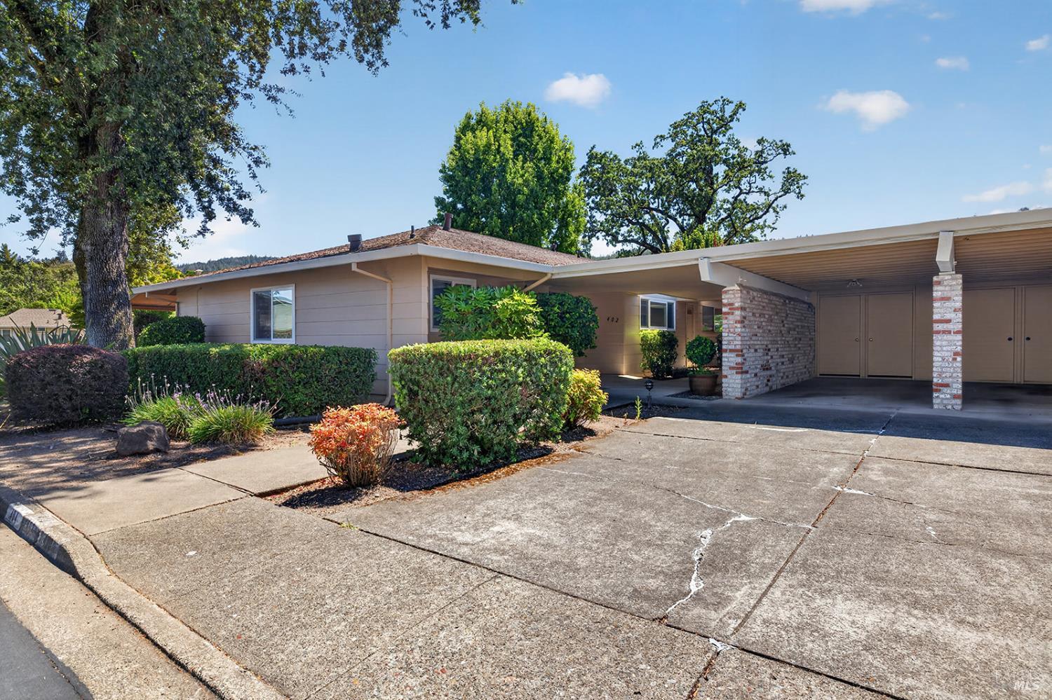 402 Meadowgreen Drive — photo