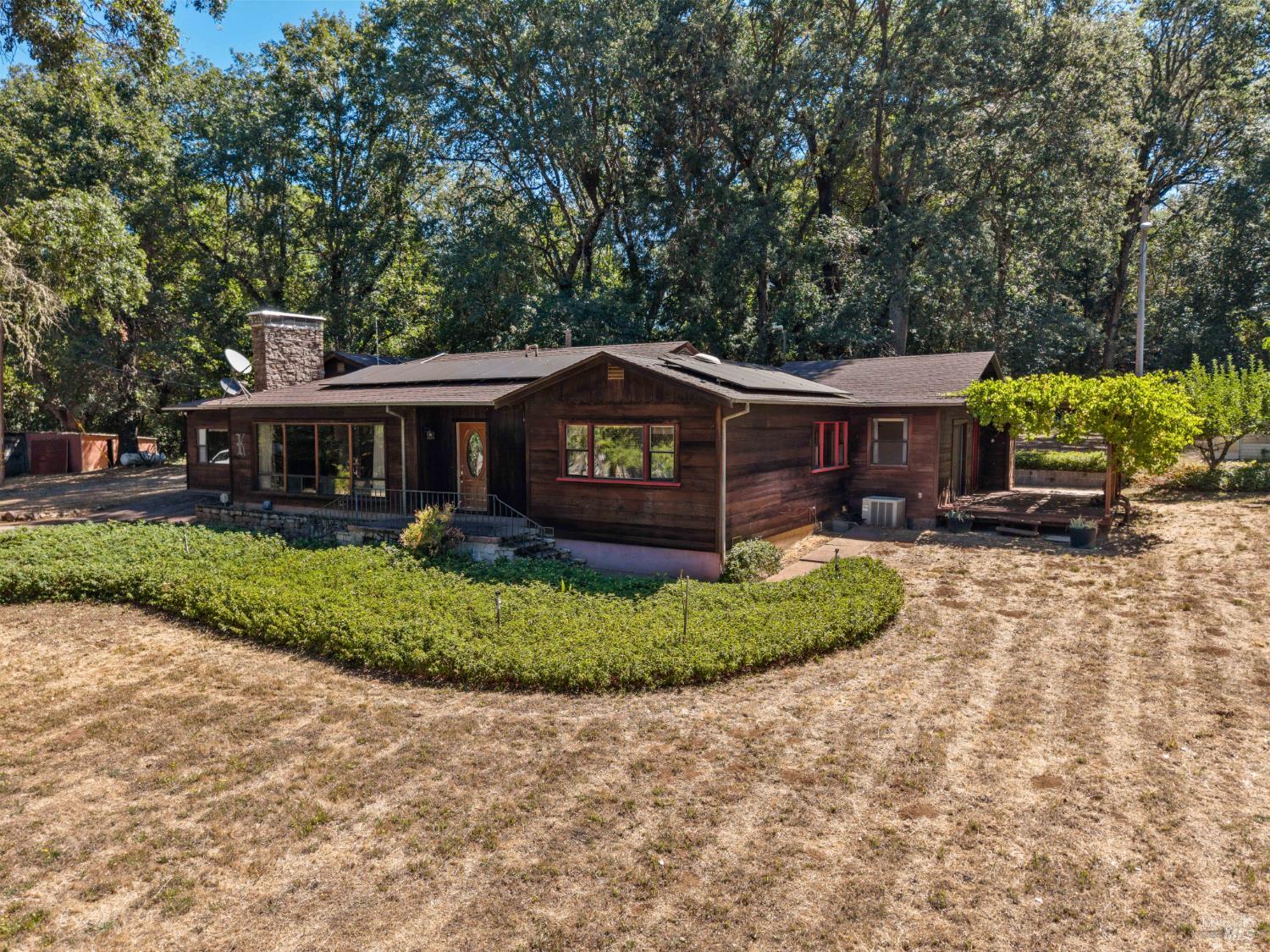 3151 Hearst Willits Road — photo
