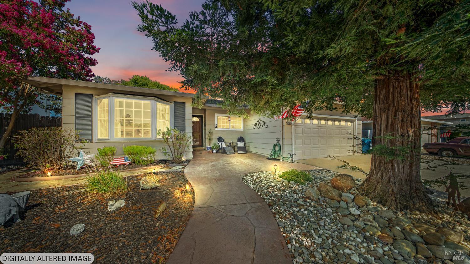 185 Midvale Drive — photo