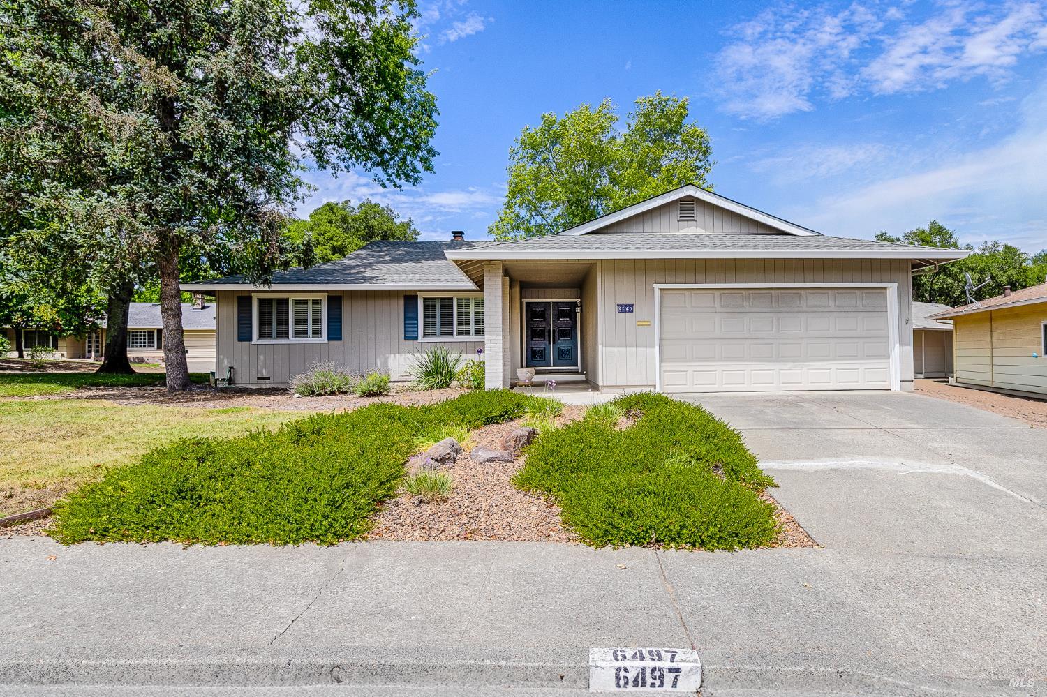6497 Meadowridge Drive — photo