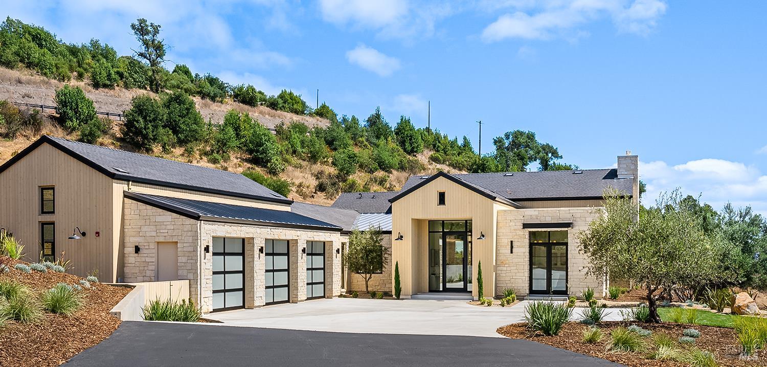 6000 Foothill Ranch Road, Santa Rosa, CA 95404