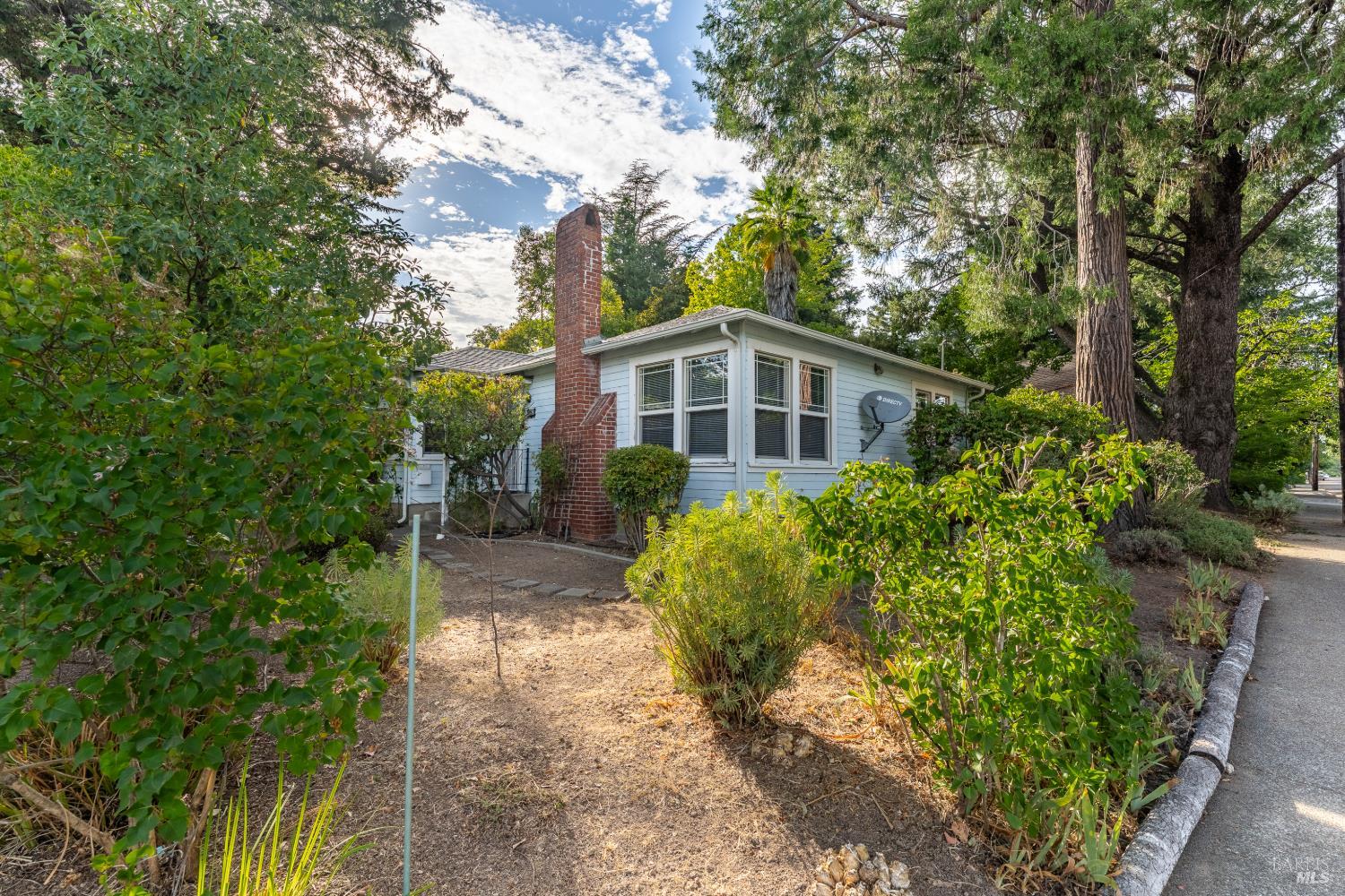 502 Jones Street — photo