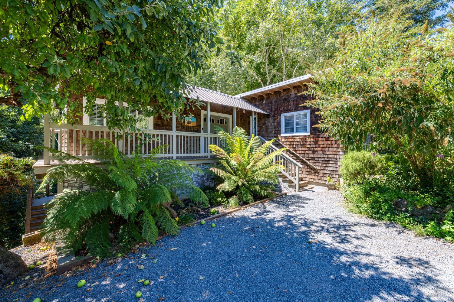 212 Farrell Drive — photo