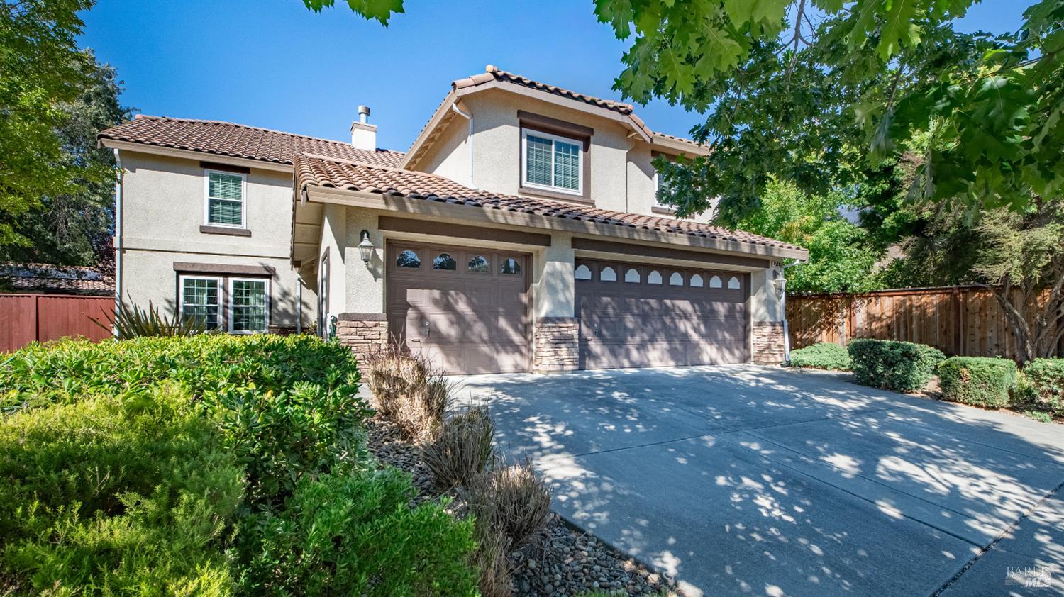 4538 Avondale Circle — photo