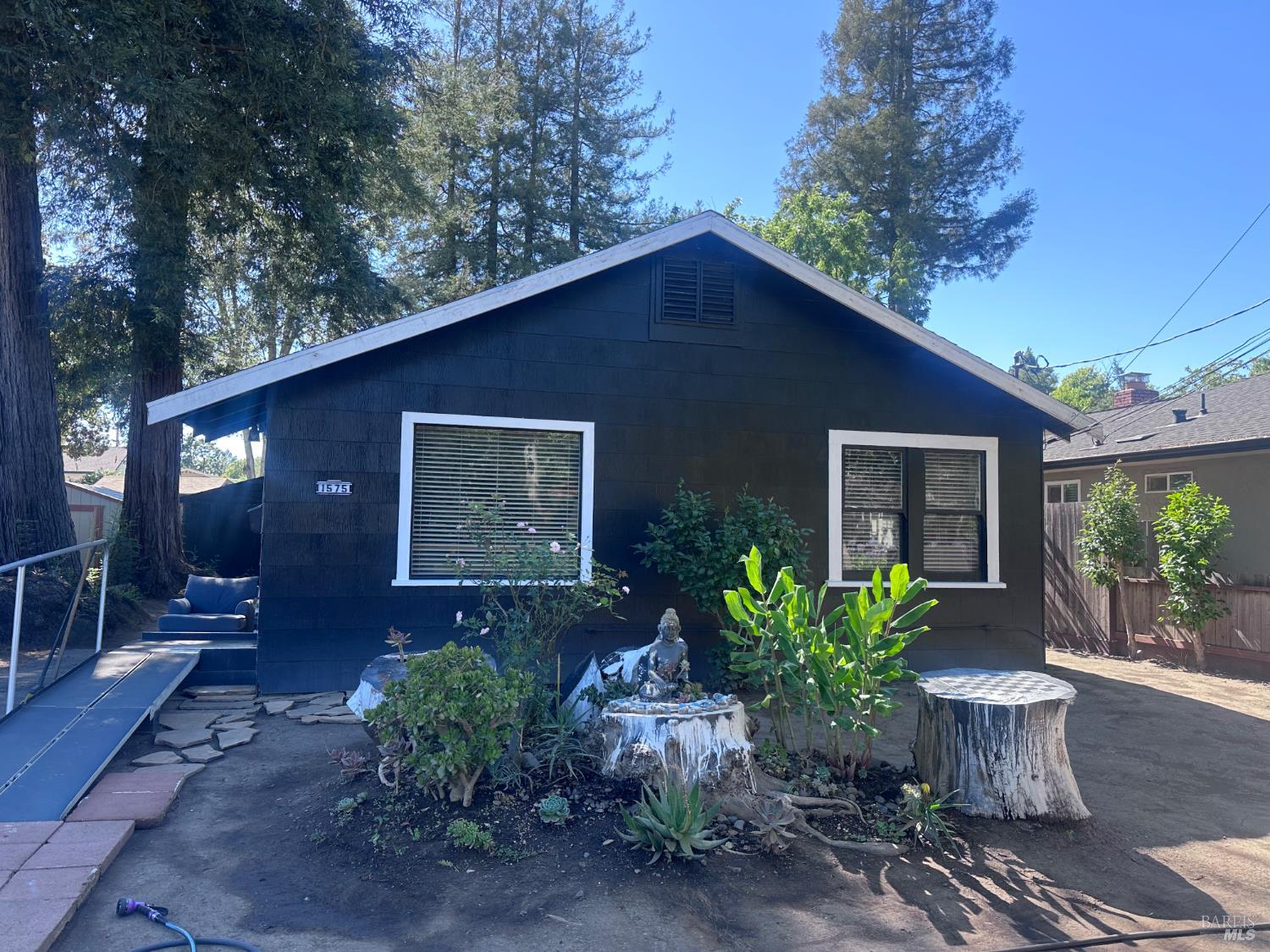1575 Orchard Street — photo