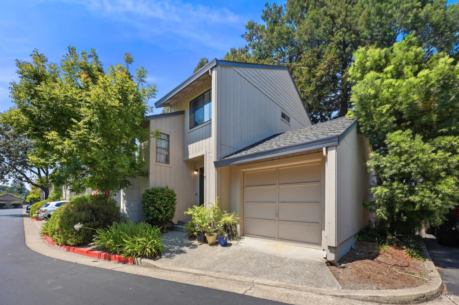 1908 Windmill Circle — photo