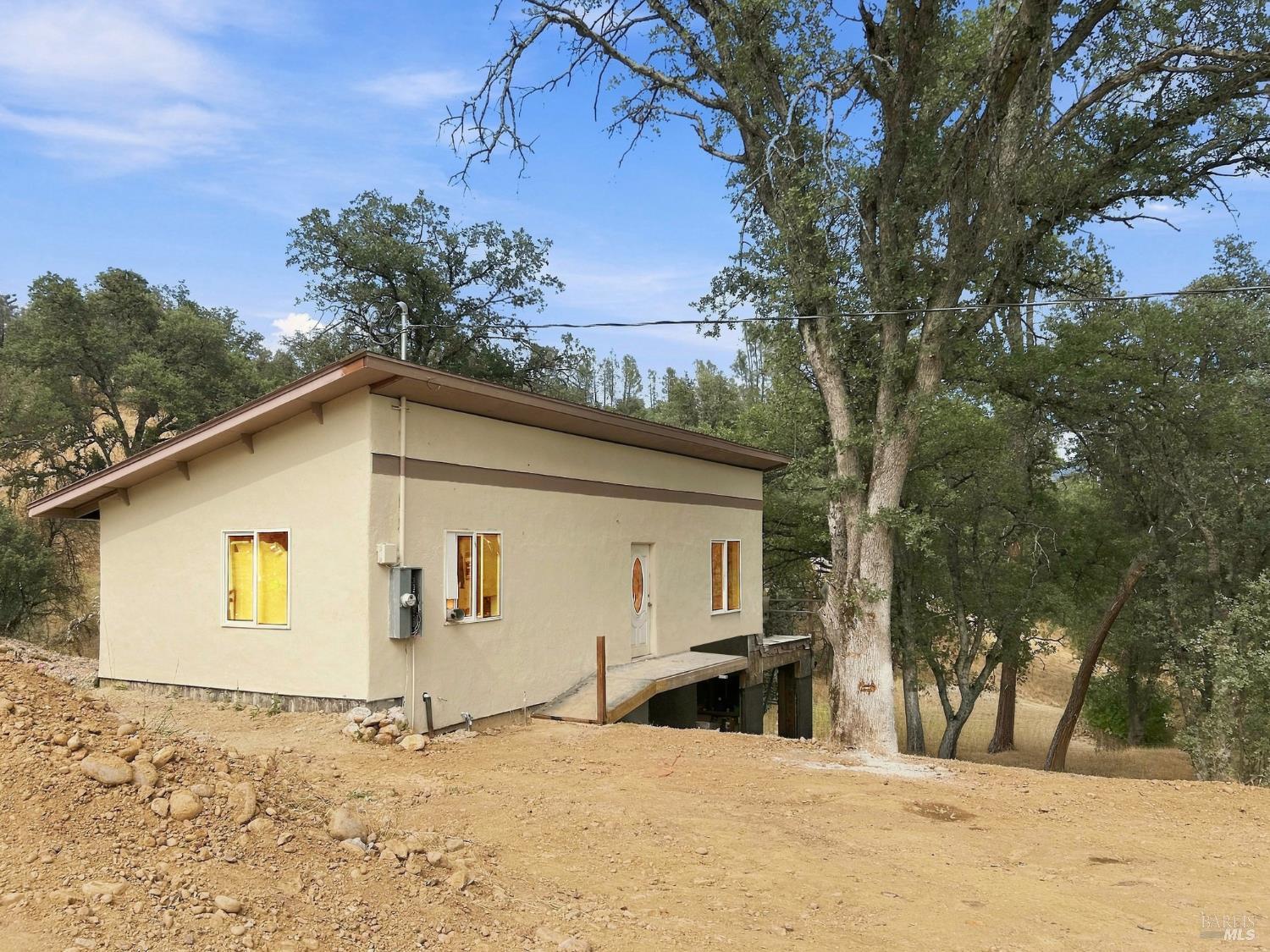 1480 Kenyon Drive — photo