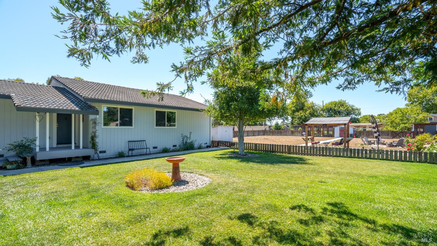 530 Oasis Drive — photo