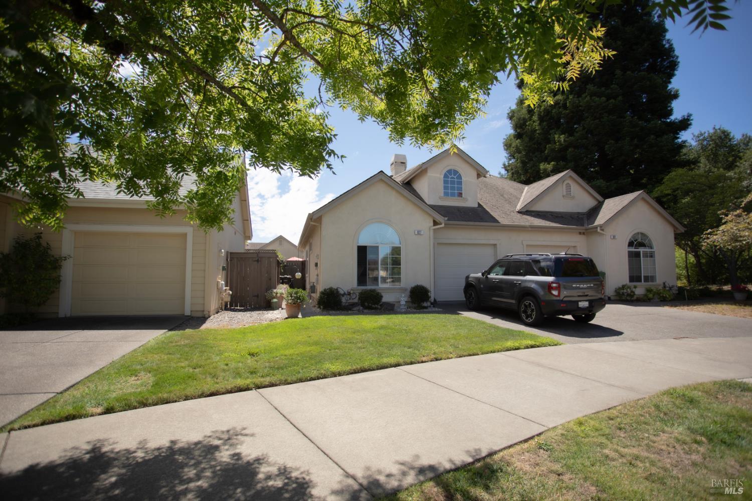 827 Glen Miller Drive — photo
