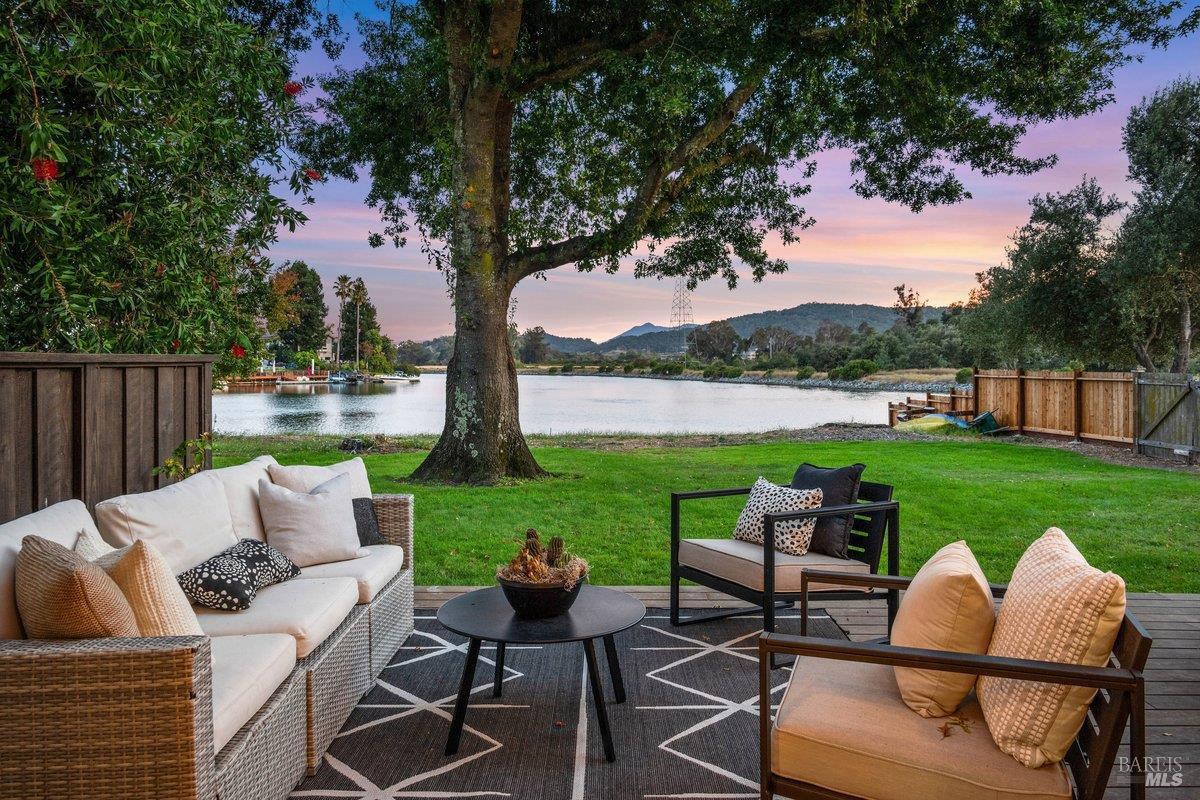 902 Bel Marin Keys Boulevard — photo