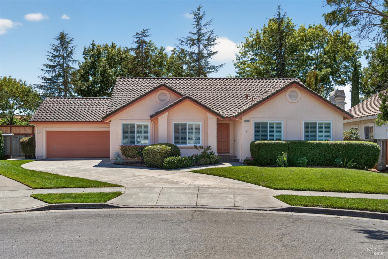 5440 Shallows Place E — photo