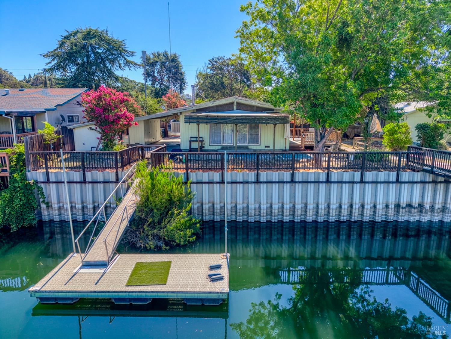 7295 Marina Court — photo