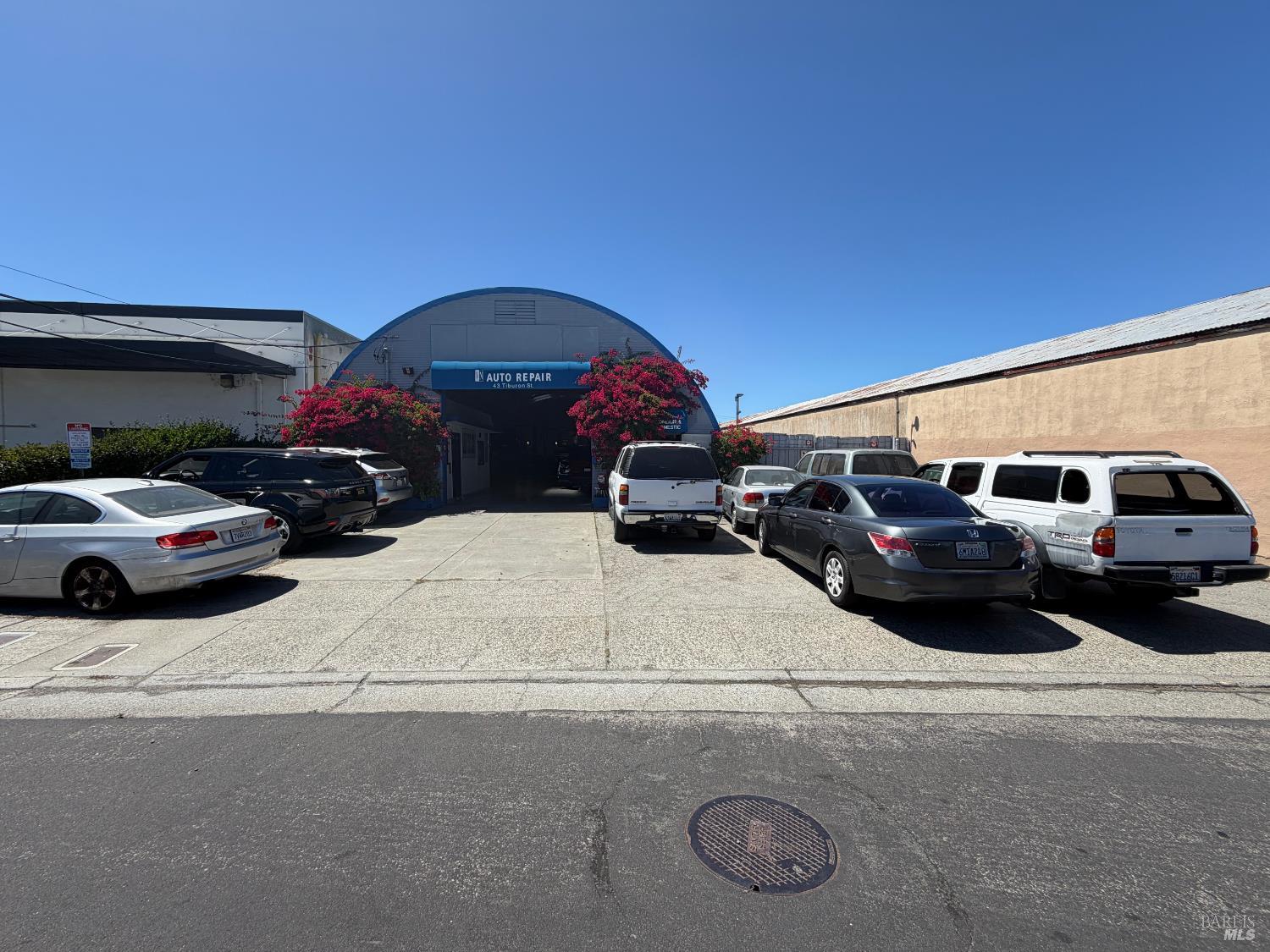 43 Tiburon Street — photo
