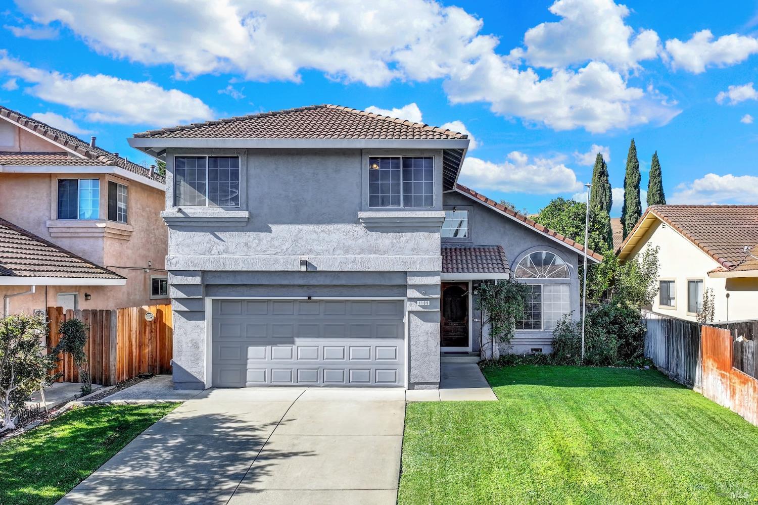 1109 Courtland Court — photo