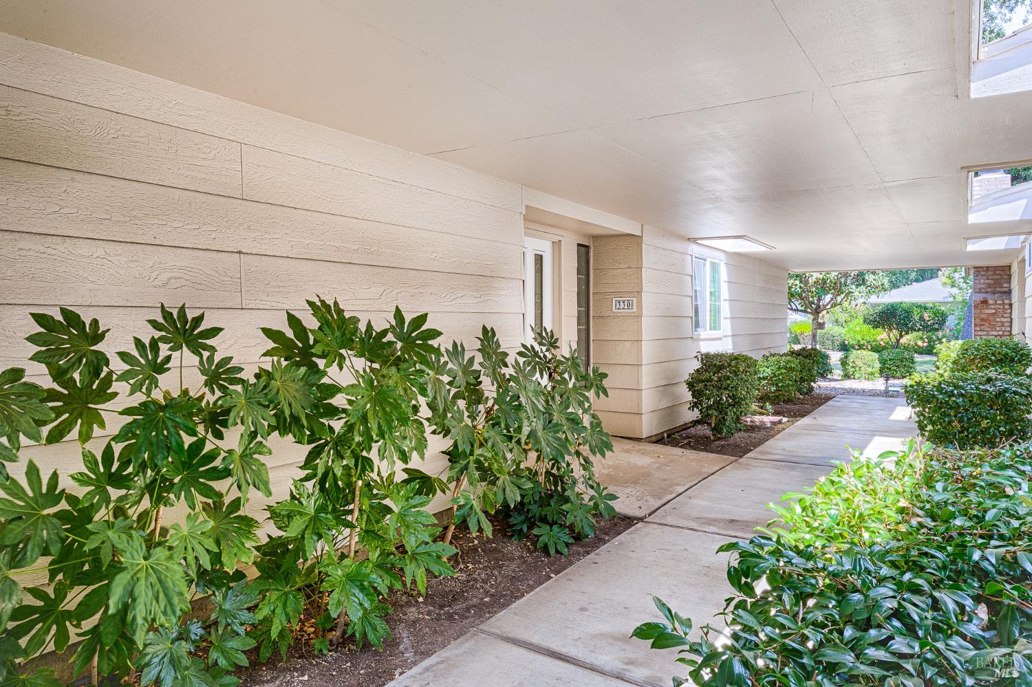 330 Twin Lakes Drive — photo