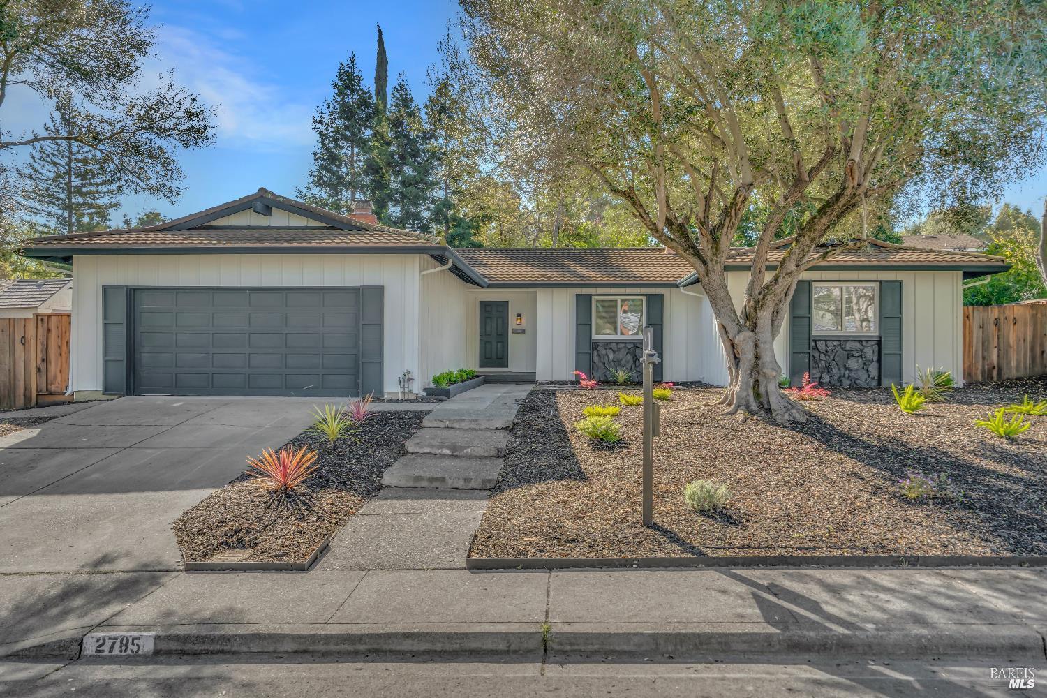 2785 Canyon Creek Drive — photo