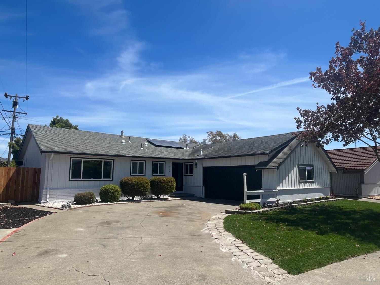 740 Tobin Drive — photo